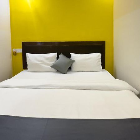 Hotel Candolim Aloft Экстерьер фото