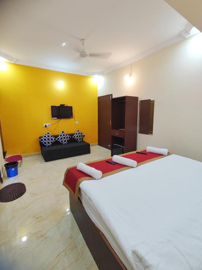 Hotel Candolim Aloft Экстерьер фото