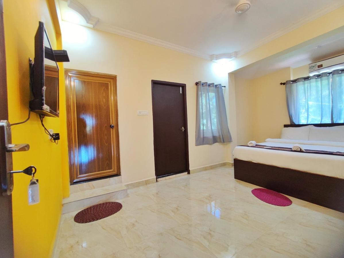 Hotel Candolim Aloft Экстерьер фото