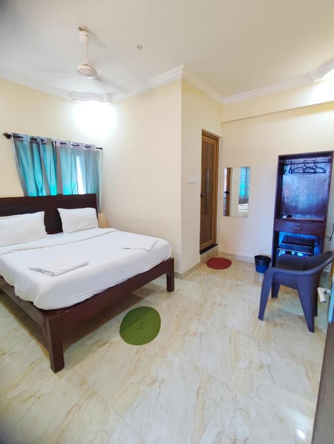 Hotel Candolim Aloft Экстерьер фото