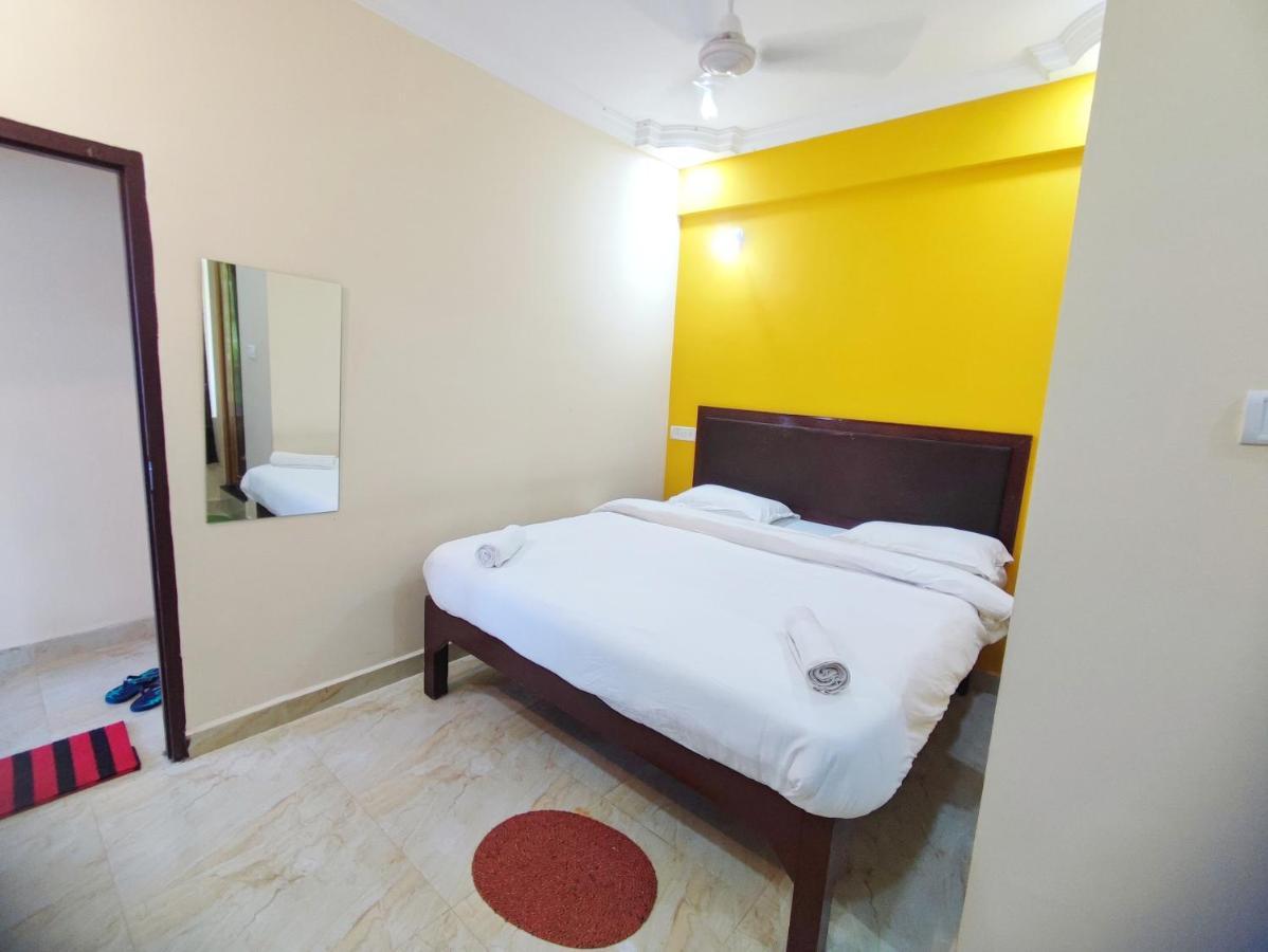 Hotel Candolim Aloft Экстерьер фото