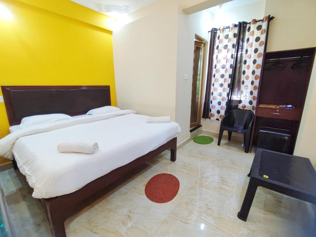 Hotel Candolim Aloft Экстерьер фото