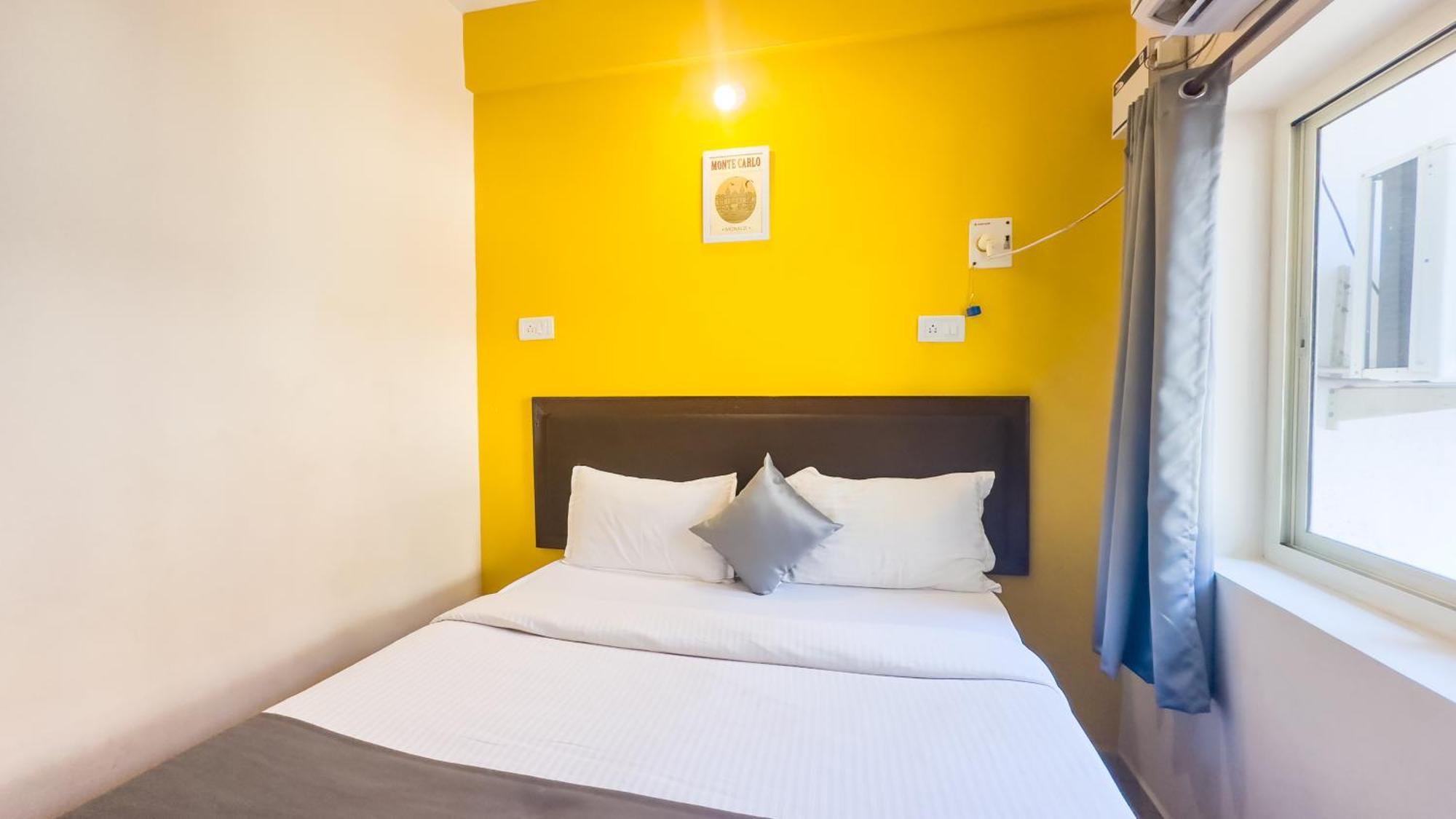 Hotel Candolim Aloft Экстерьер фото