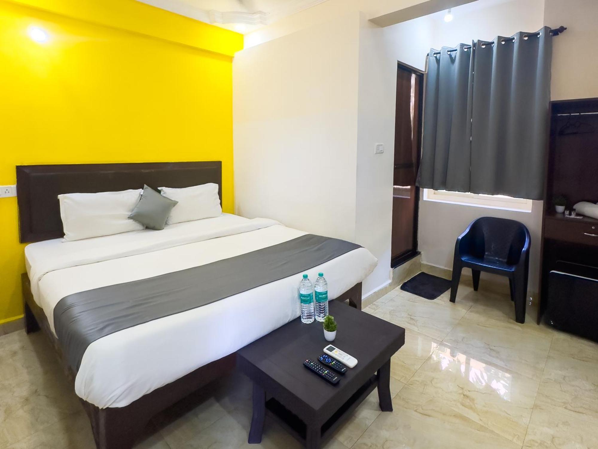 Hotel Candolim Aloft Экстерьер фото