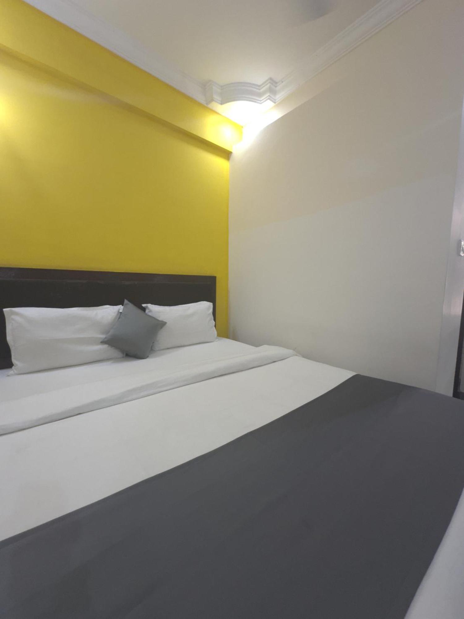 Hotel Candolim Aloft Экстерьер фото
